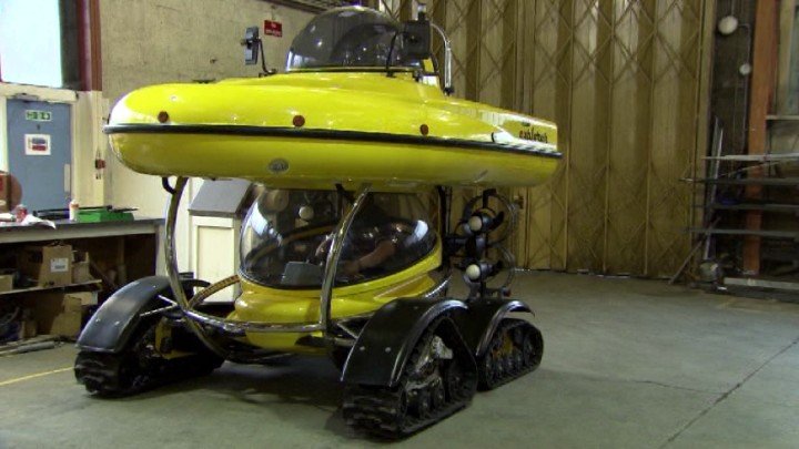 MSV Explorer Amphibian