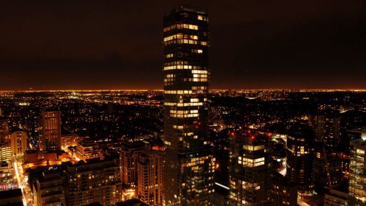 Four Seasons Hotel